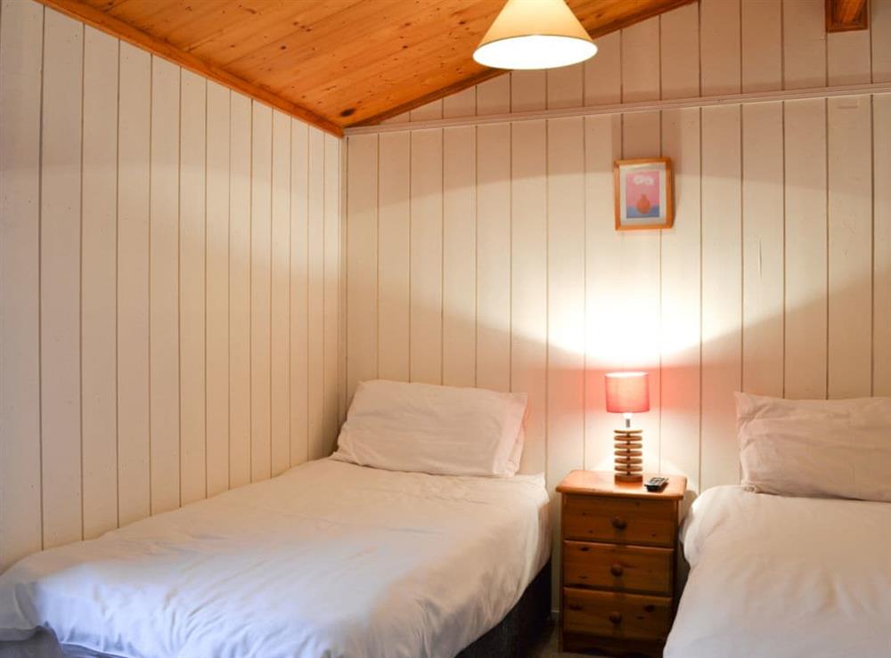 Attractive twin bedded room with en-suite