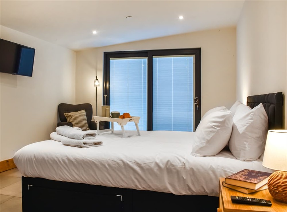 Double bedroom (photo 2) at Cedar Lodge in Walton Presteigne, Powys
