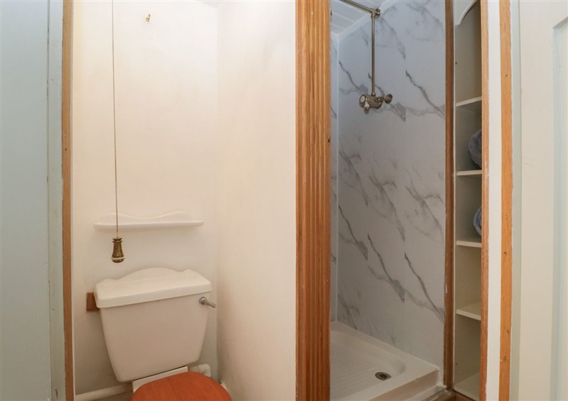 The bathroom at Cefn Campstone, Llanvihangel Crucorney near Abergavenny