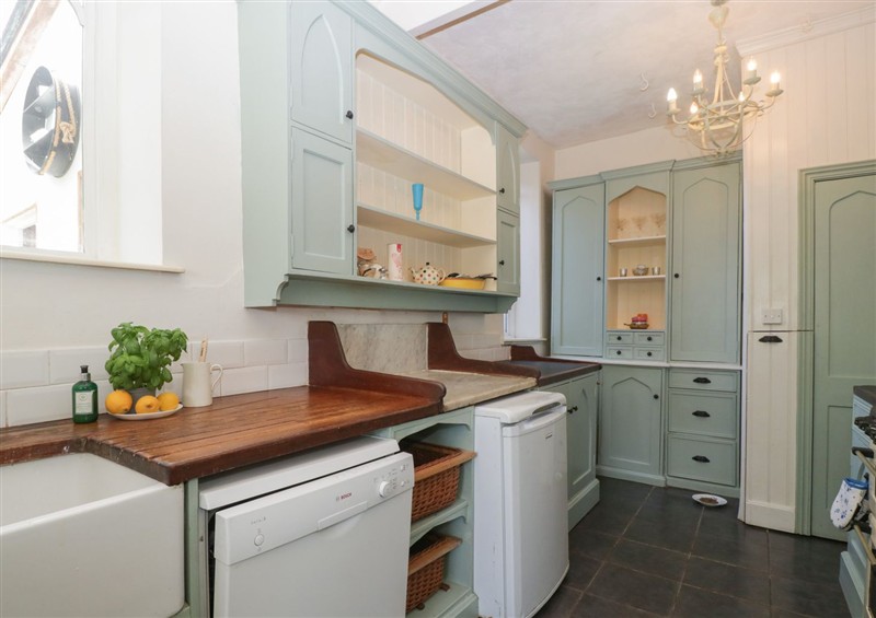 The kitchen (photo 2) at Cefn Campstone, Llanvihangel Crucorney near Abergavenny