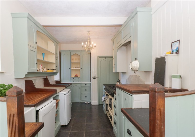 The kitchen at Cefn Campstone, Llanvihangel Crucorney near Abergavenny