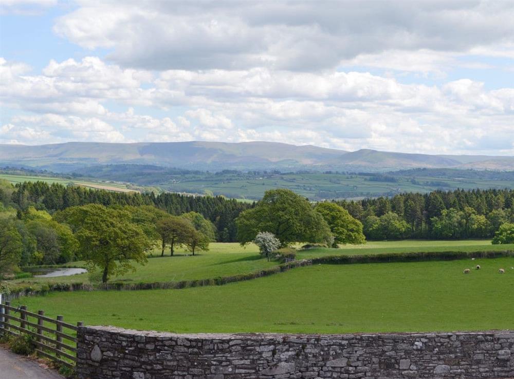 Outstanding rural views at Woodland View, 