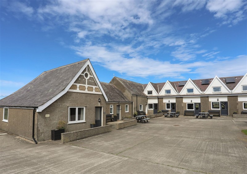 This is the setting of Ceiriad - 9 Ty'n Don at Ceiriad - 9 Tyn Don, Llanengan near Abersoch