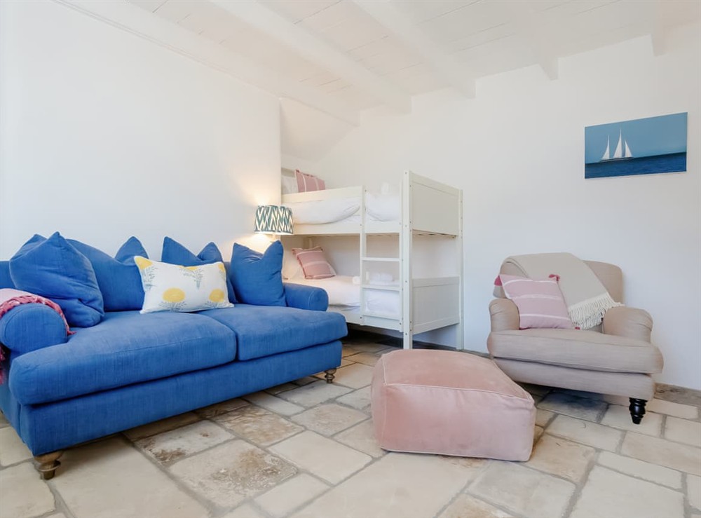 Bunk bedroom at Cellars Cottage in Portscatho, Cornwall