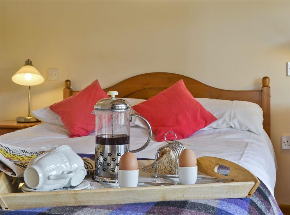 Relaxing double bedroom at Cennen Cottages at Blaenllynnant, Y Bwthyn in Gwynfe, Llangadog, Carmarthenshire., Dyfed