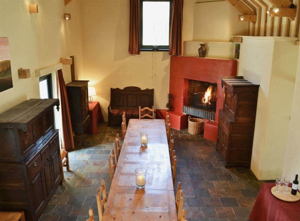 Dining room at Cennen Cottages at Blaenllynnant, Ysgubor Fawr in Gwynfe, Llangadog, Carmarthenshire., Dyfed