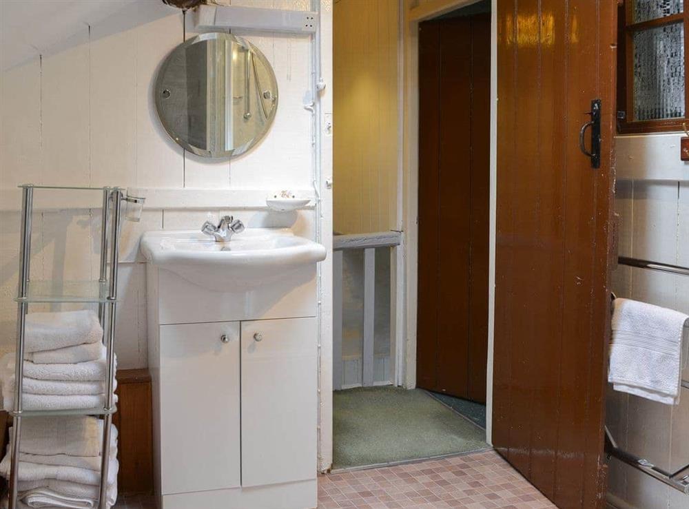 Bathroom at Ceunant in Dinas Mawddwy, near Dolgellau, Gwynedd