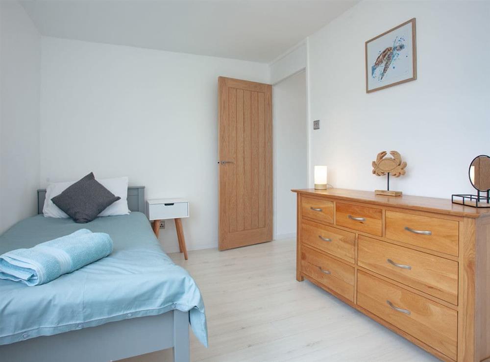 Twin bedroom (photo 2) at Chacewater in Newquay, Cornwall