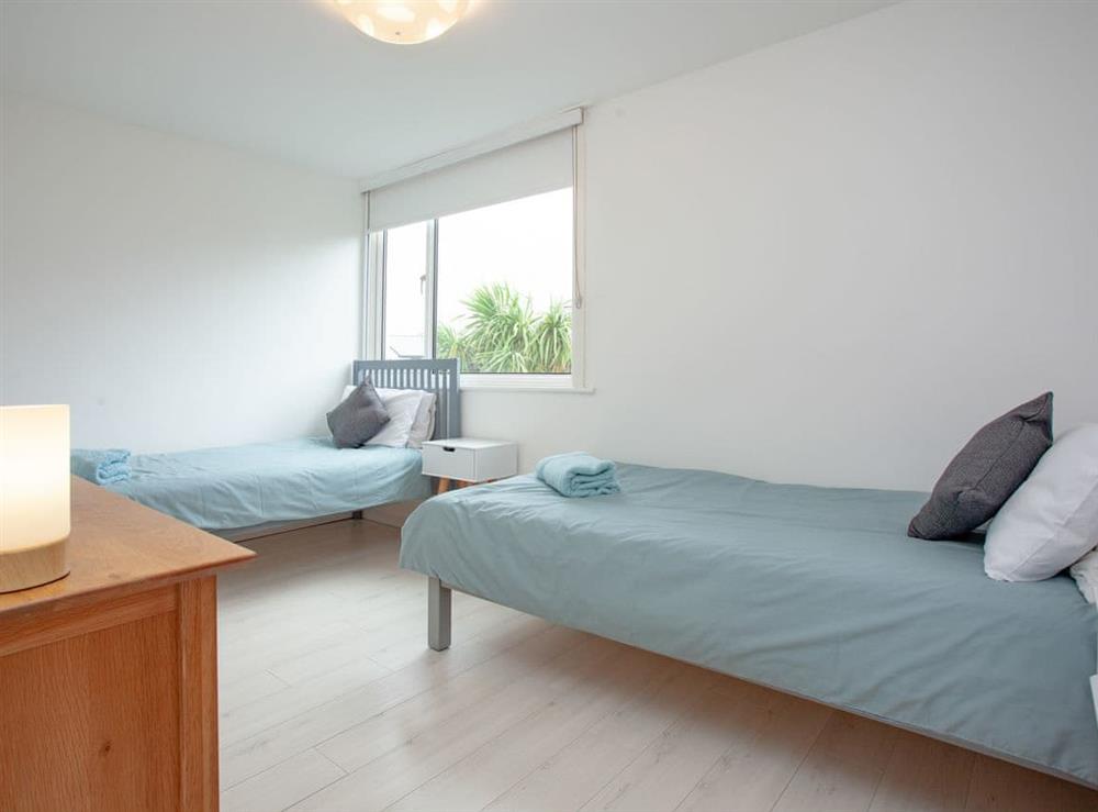 Twin bedroom at Chacewater in Newquay, Cornwall