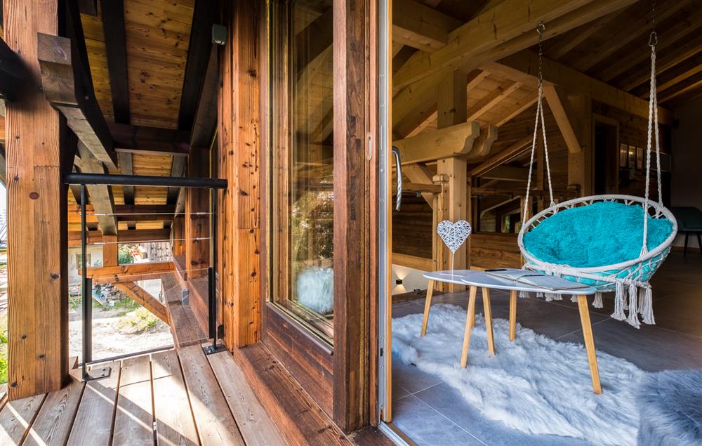 Chalet Bearberry