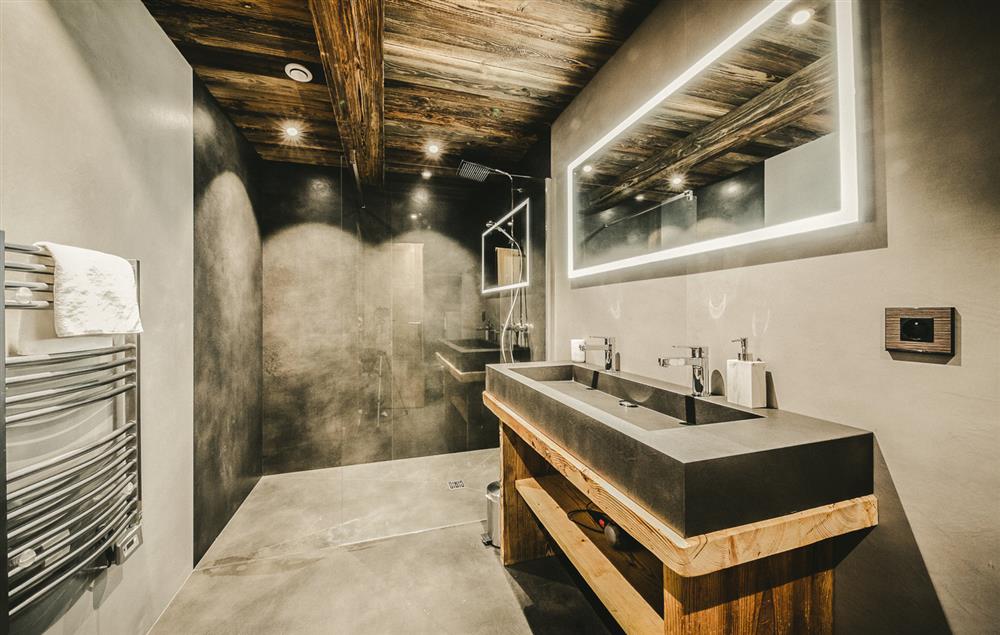 Chalet Bearberry