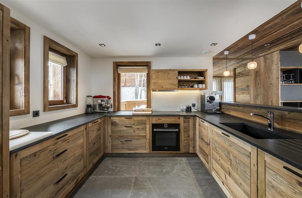 Chalet Chanrossa (photo 4) at Chalet Chanrossa in Courchevel 1550, France