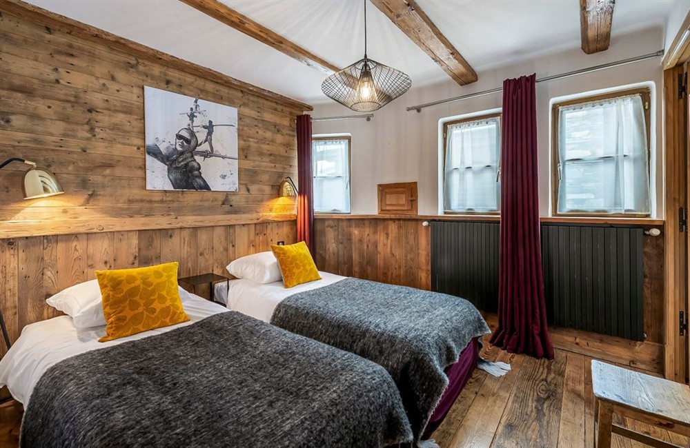 Chalet Folie (photo 11) at Chalet Folie in Val d`Isere, France
