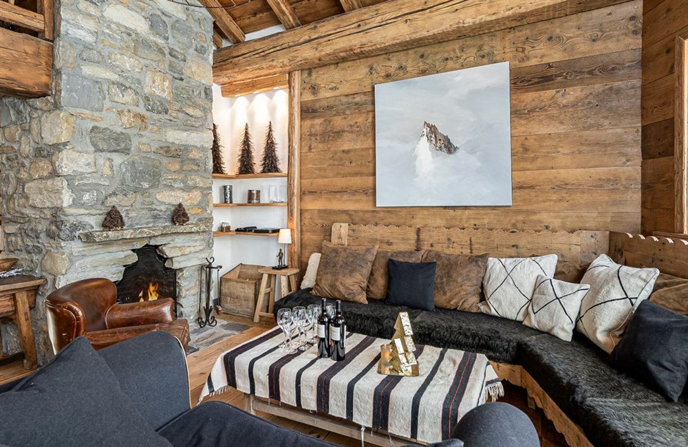 Chalet Folie (photo 3) at Chalet Folie in Val d`Isere, France