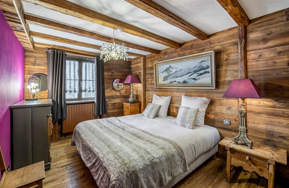 Chalet Folie (photo 5) at Chalet Folie in Val d`Isere, France