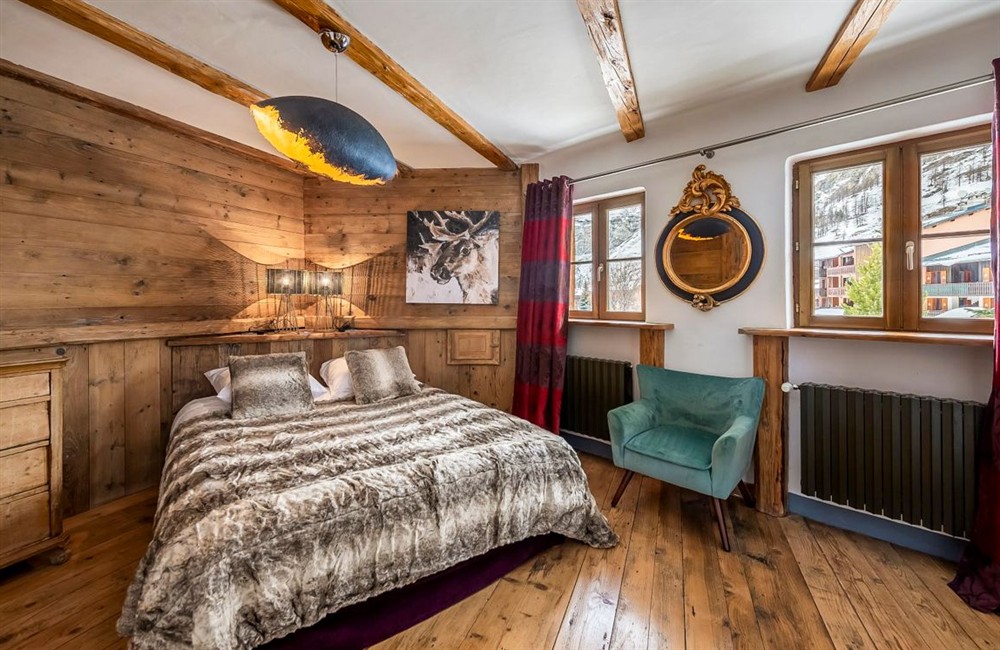 Chalet Folie (photo 9) at Chalet Folie in Val d`Isere, France