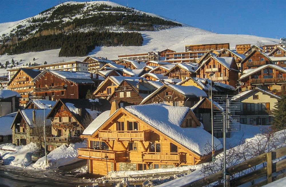 Chalet Honeycrisps