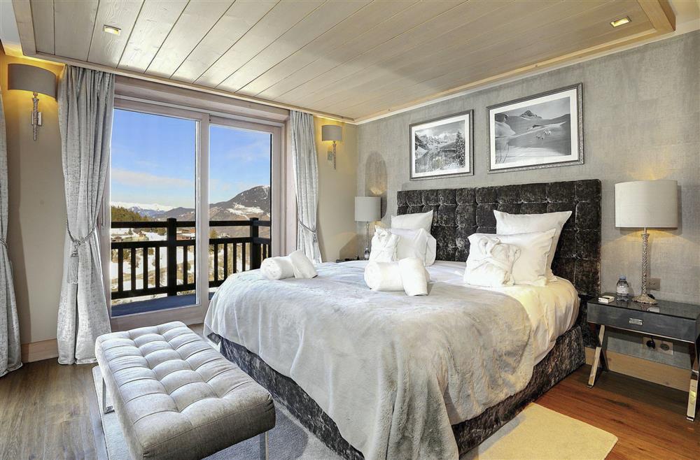 Chalet Joelle (photo 11) at Chalet Joelle in Courchevel 1650, France