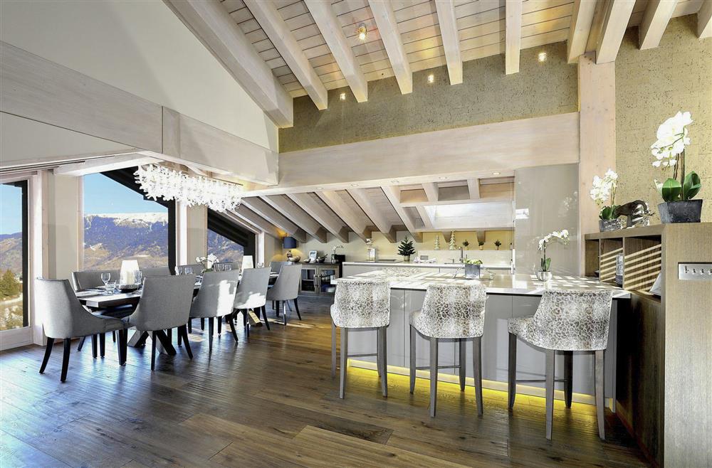 Chalet Joelle (photo 3) at Chalet Joelle in Courchevel 1650, France