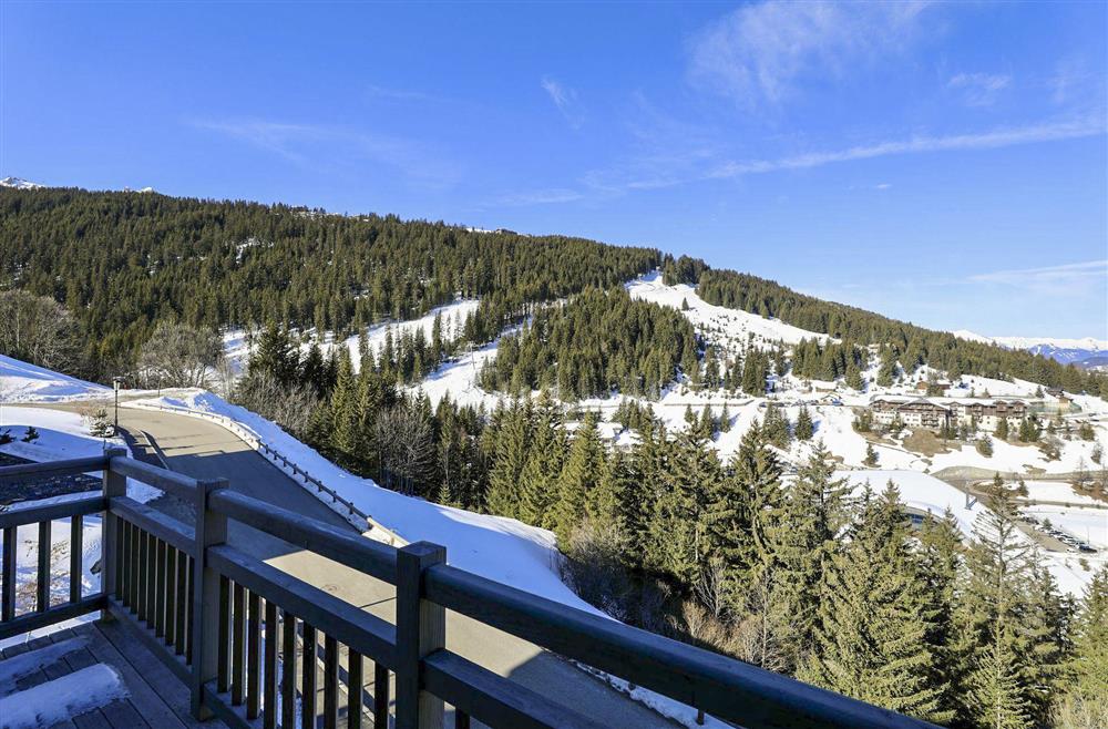 Chalet Joelle (photo 4) at Chalet Joelle in Courchevel 1650, France