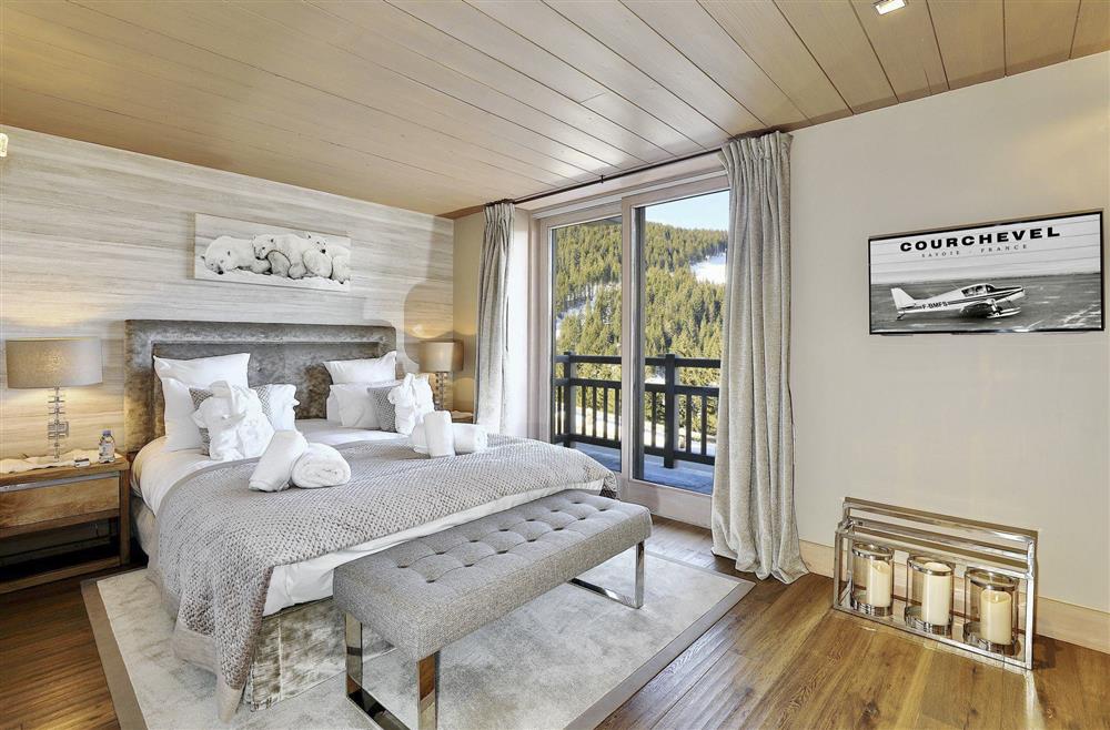 Chalet Joelle (photo 7) at Chalet Joelle in Courchevel 1650, France