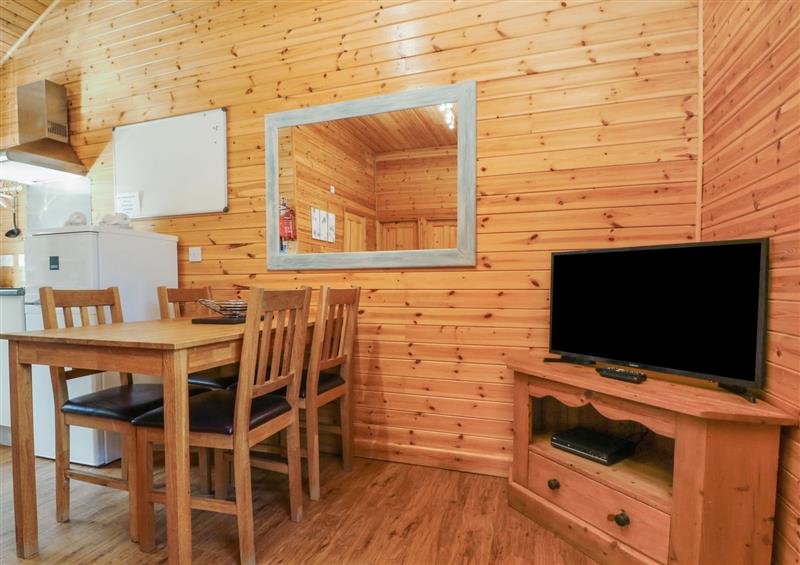 The living area at Chalet Lodge (Bunks) L1, Combe Martin