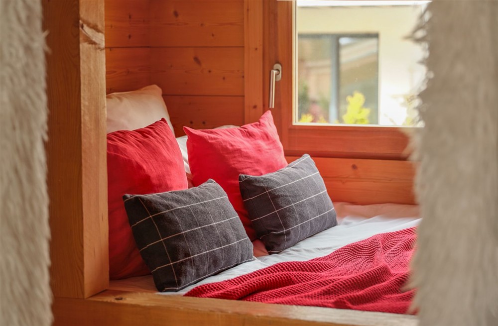 Chalet Shine