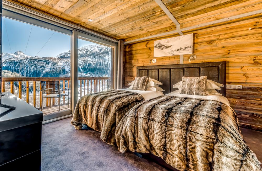 Chalet Vol