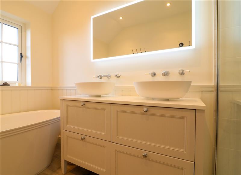 This is the bathroom at Channel View House, Near Wadebridge