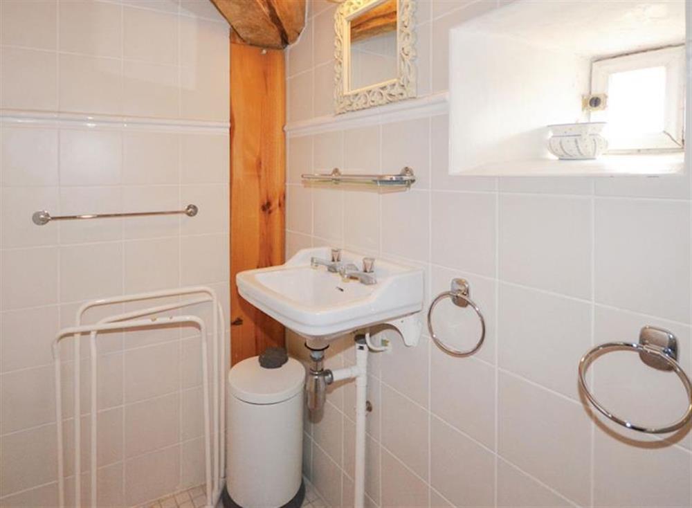 Bathroom (photo 5) at Chant d’Etoile in Marsanne, Drôme, France