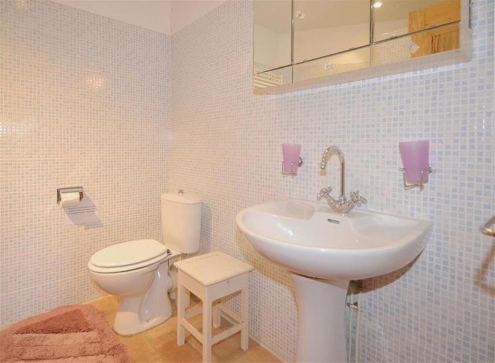 Bathroom at Chant d’Etoile in Marsanne, Drôme, France