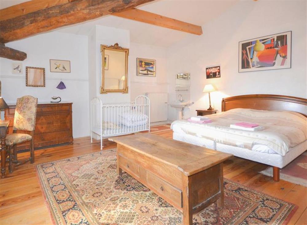 Bedroom (photo 3) at Chant d’Etoile in Marsanne, Drôme, France
