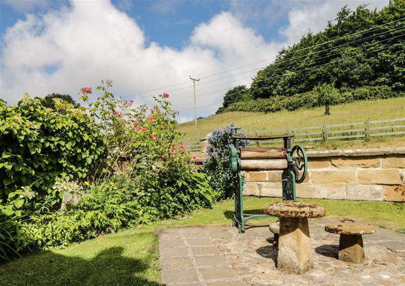 The setting at Chapel Cottage, Upleatham near Saltburn-By-The-Sea