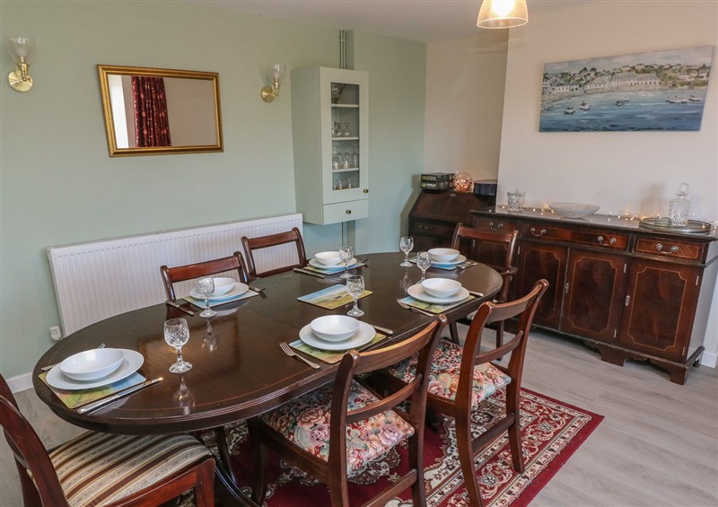 Dining room at Chapel Hill House, Chapel Hill near Pembroke