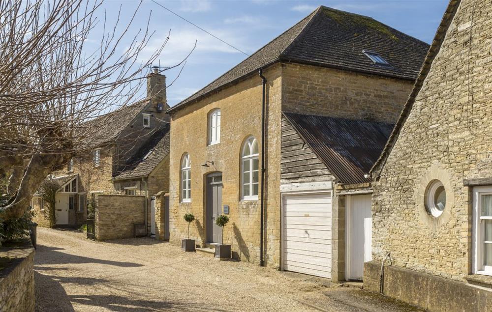 Chapel House is down a quiet lane just off Bampton’s High Street at Chapel House, Bampton