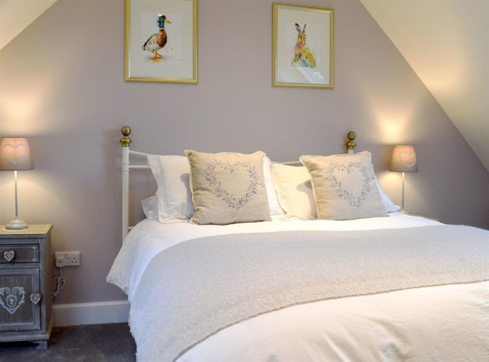 Delightful double bedroom (photo 3) at Chapelburn in Fearnan, near Aberfeldy, Perthshire