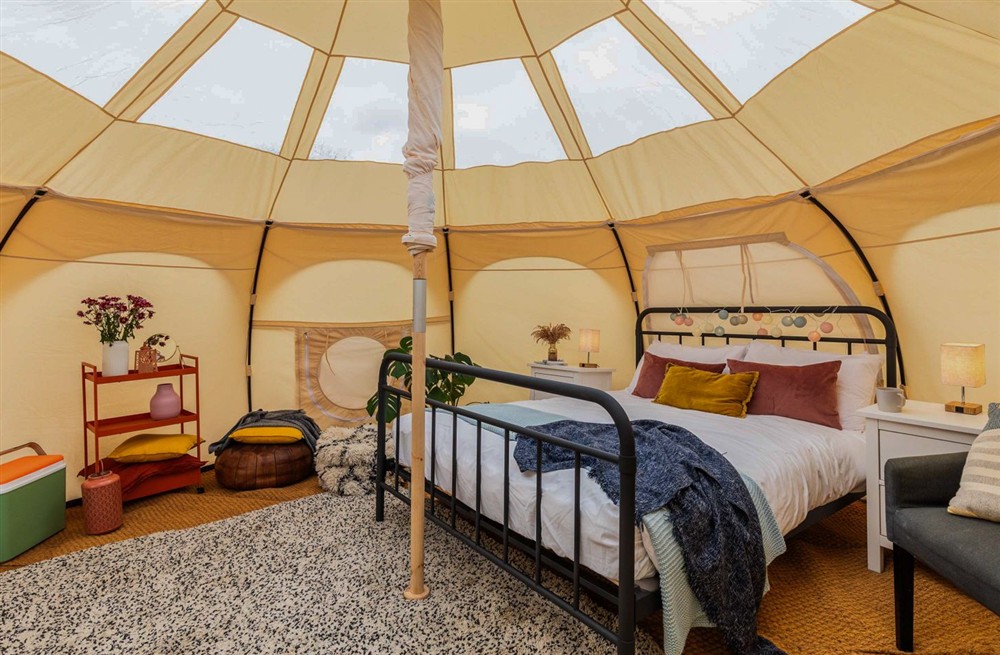 Charlcombe Tent IV (photo 3) at Charlcombe Tent IV in Bath, Avon