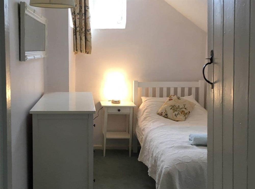 Charming bedroom with single bed at Charlton Cottage in Icomb, Nr Stow-on-the-Wold., Gloucestershire
