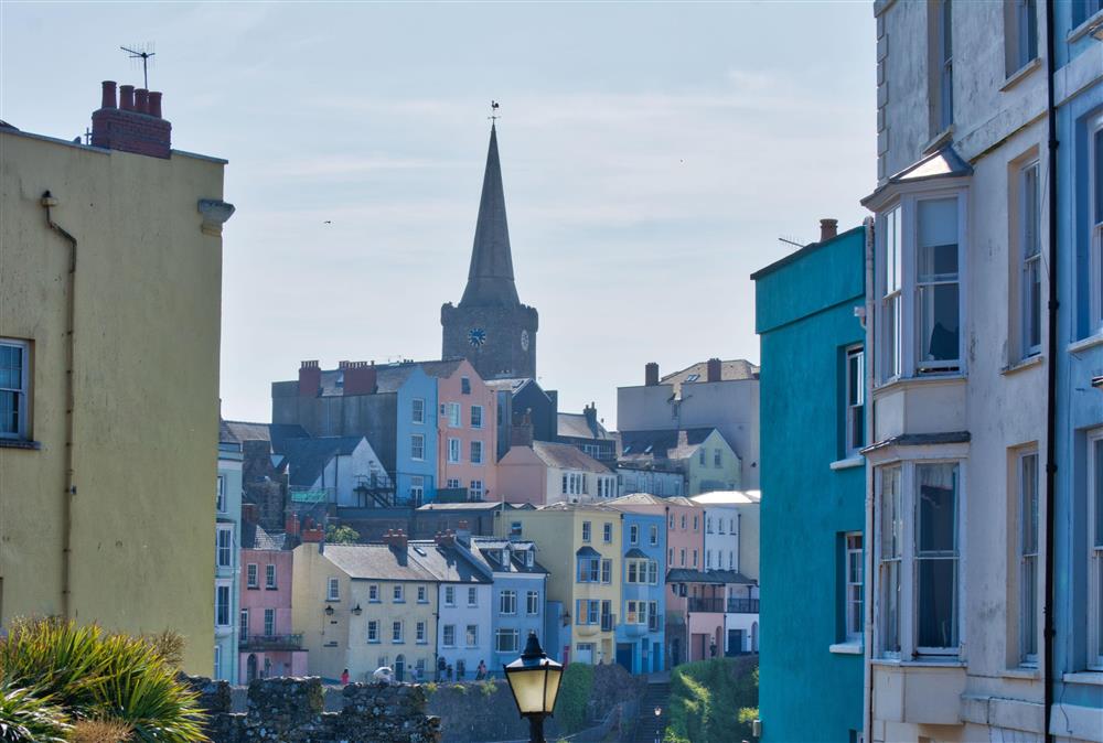Explore Georgian lanes as you make your way to the harbour  (photo 2) at Chart House, Tenby