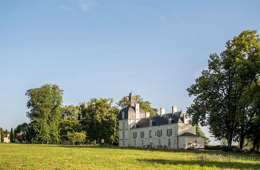 Chateau De La Tour
