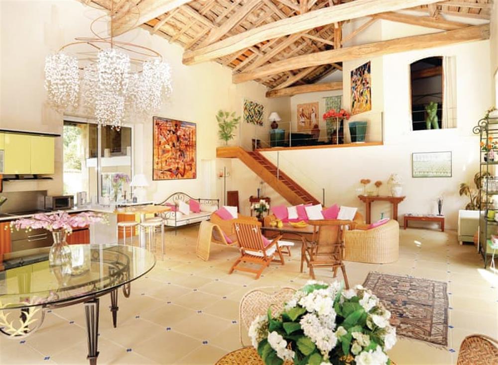 Kitchen at Ch&acirc;teau du Treuil in Burie, Charente-Maritime, France
