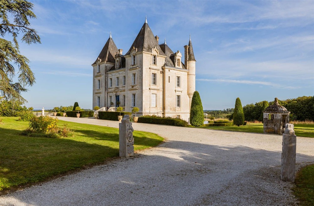 Chateau Lucien