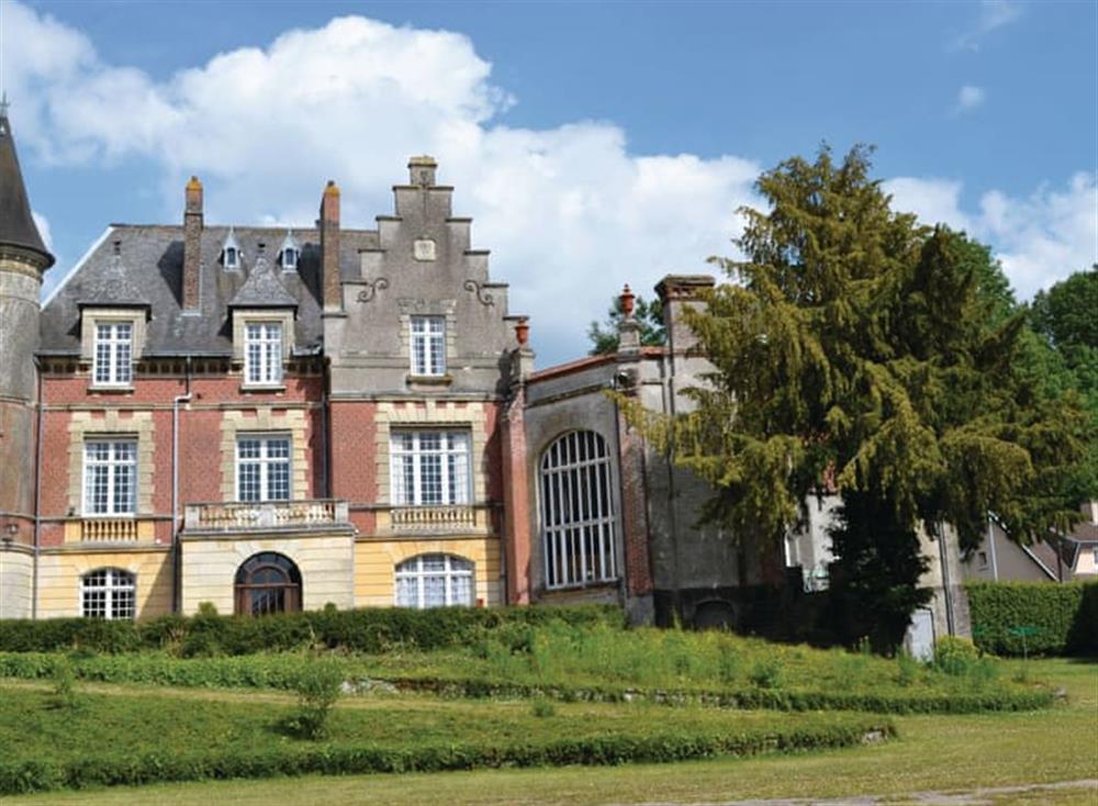 Exterior (photo 3) at Chateau Marconne in Marconne, Pas-de-Calais, France