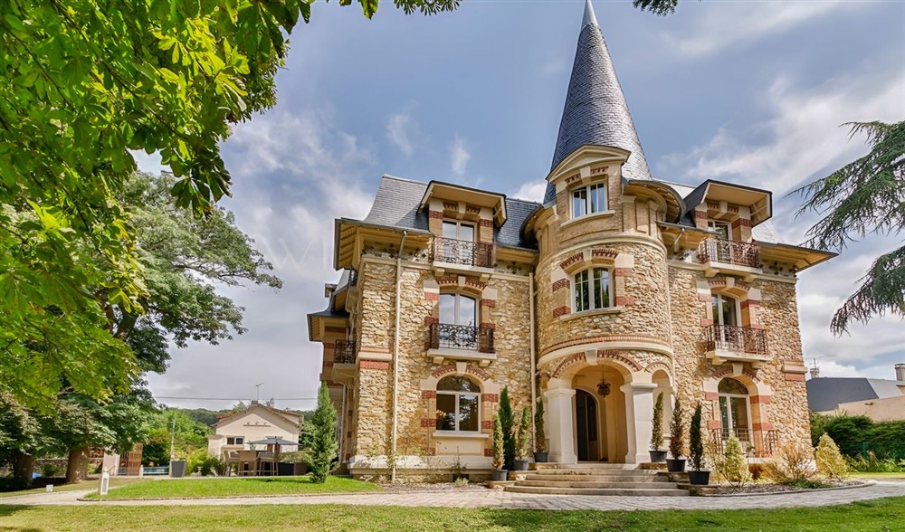 Chateau Pernelle