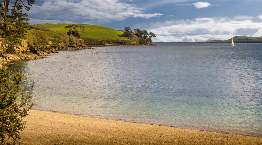 The area surrounding Chatham, Cornwall (photo 3) at Chatham in Falmouth, Cornwall