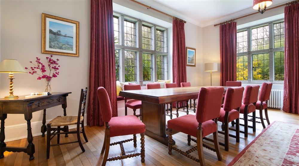 The sitting and dining room (photo 2) at Chatham in Falmouth, Cornwall
