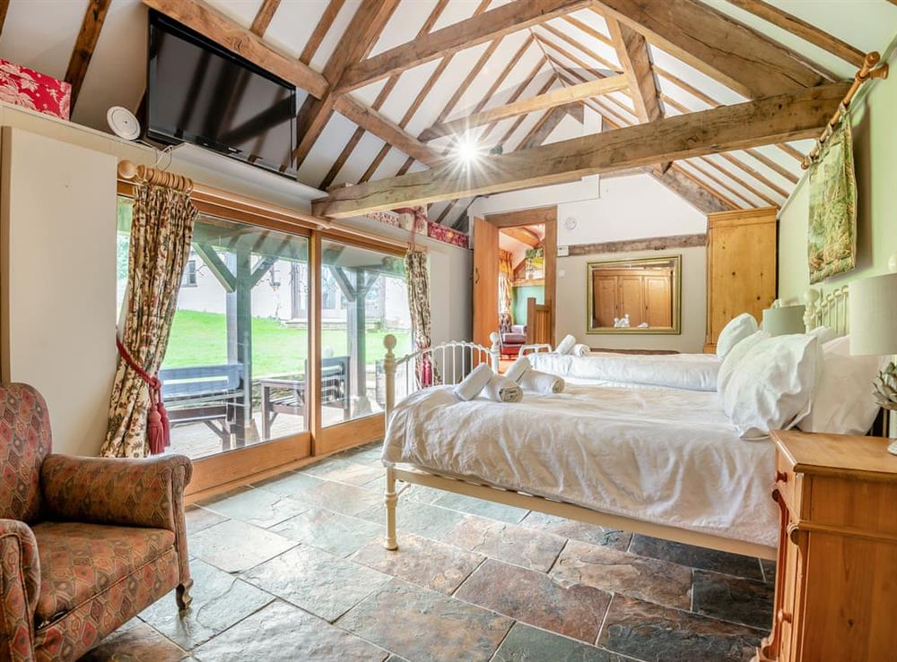 Twin bedroom (photo 2) at Chaxhill Barn in Westbury-on-Severn, Gloucestershire