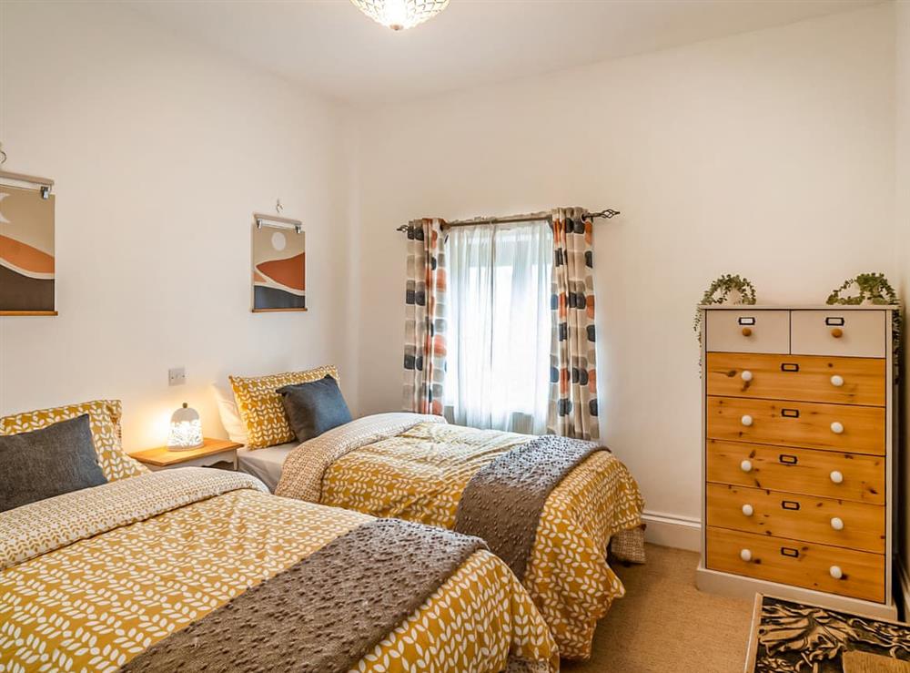 Twin bedroom (photo 2) at Cheltenham Cottage in Beaworthy, Devon