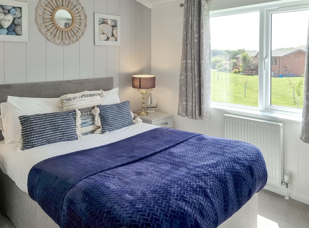 Double bedroom (photo 2) at Cherry Blossom 37 in Fitling, near Burton Pidsea, North Humberside