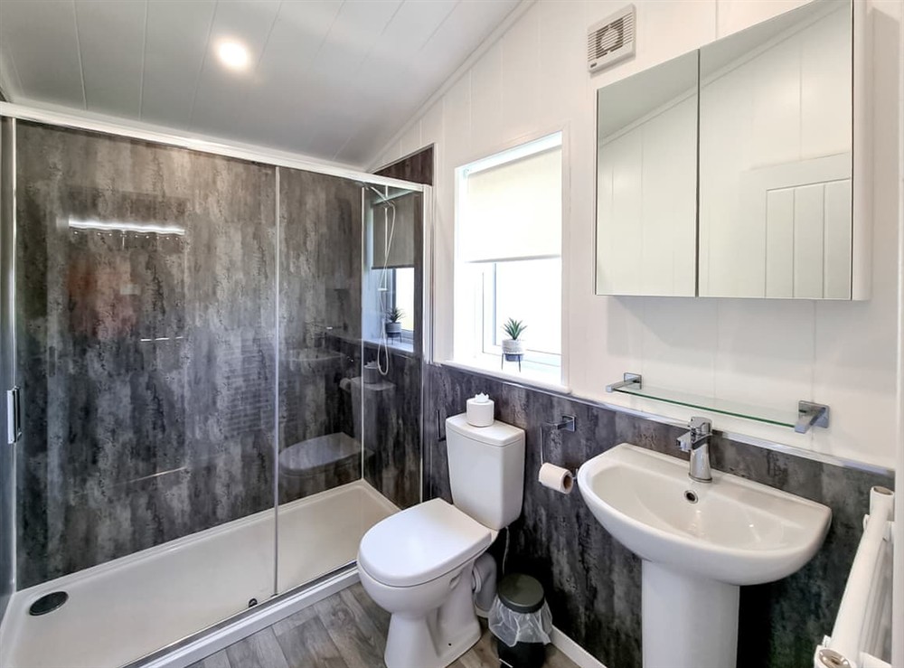 Bathroom (photo 2) at Cherry Blossom 38 in Fitling, near Burton Pidsea, North Humberside